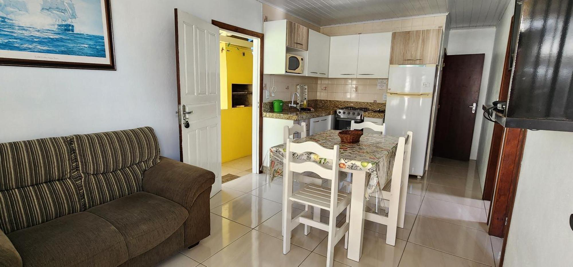 Casa De 2 Quartos No Centro De Bombinhas Bagian luar foto